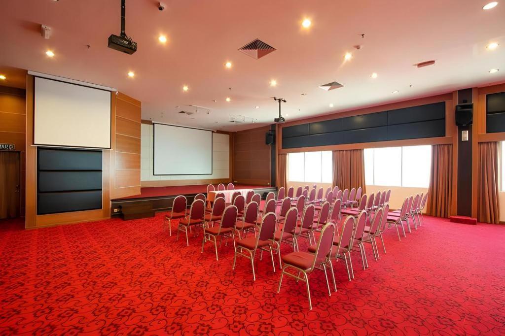 Hotel Continental George Town Buitenkant foto