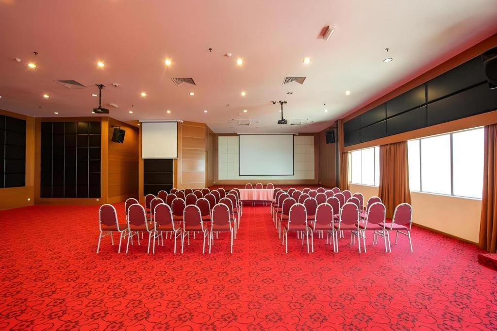 Hotel Continental George Town Buitenkant foto