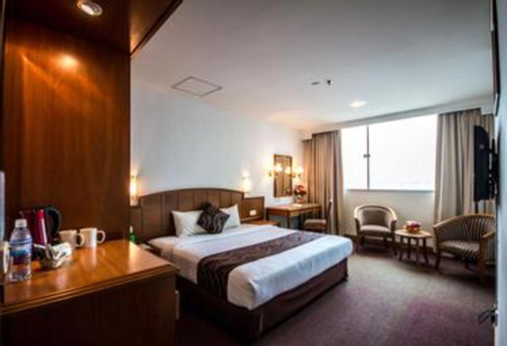 Hotel Continental George Town Buitenkant foto