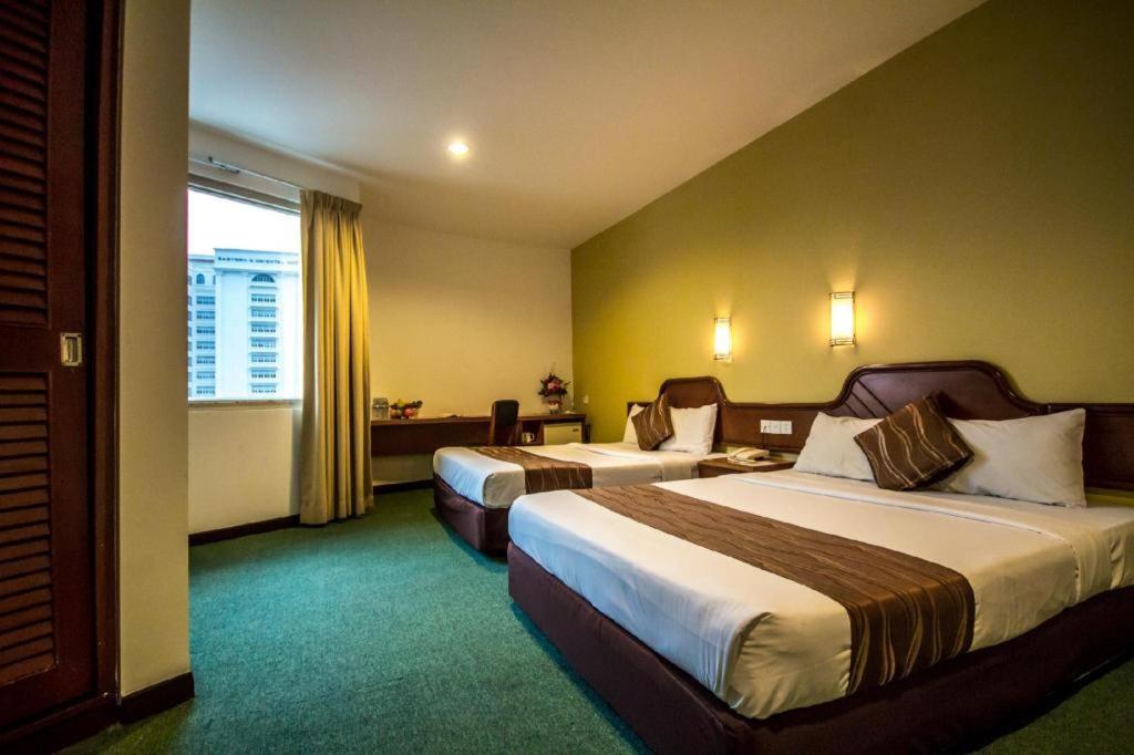 Hotel Continental George Town Buitenkant foto