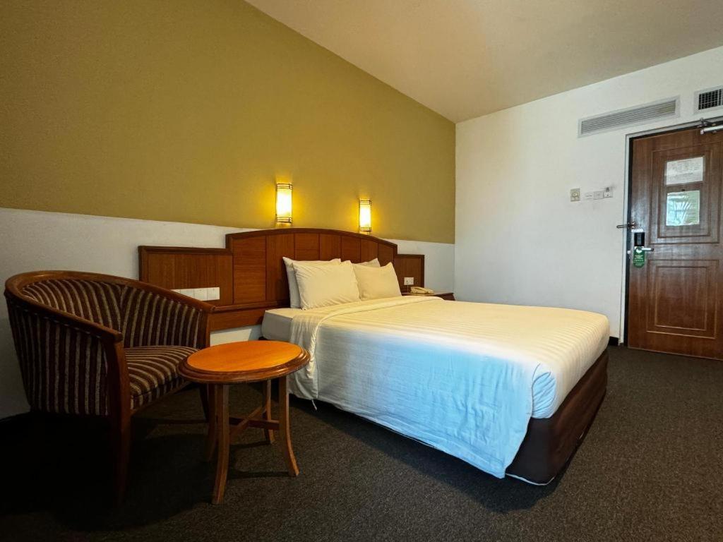 Hotel Continental George Town Buitenkant foto