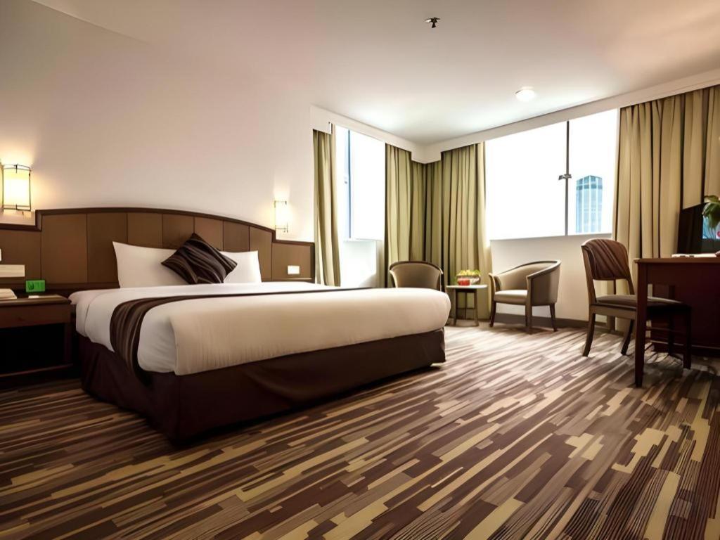 Hotel Continental George Town Buitenkant foto